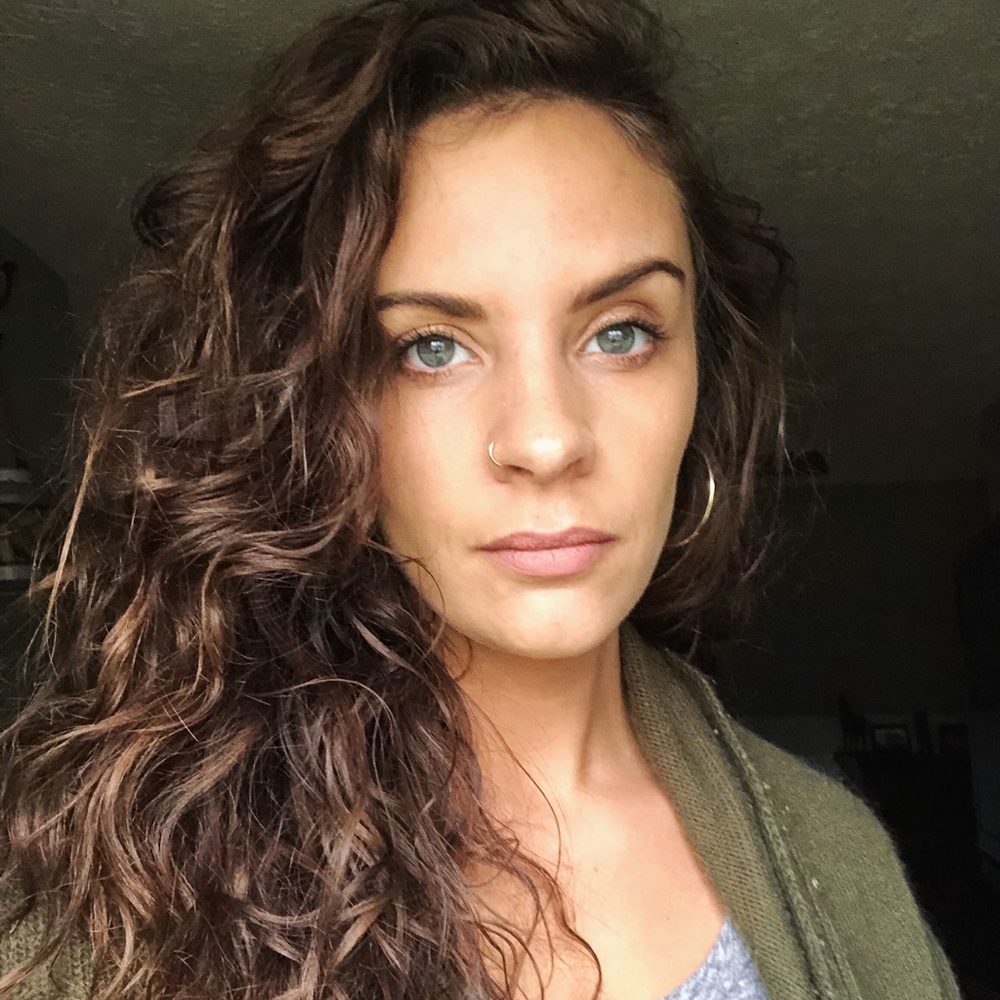 Meet your Posher, Haley
